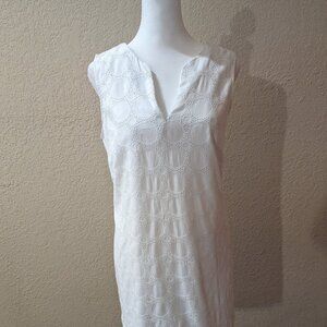 Banana Republic Size 6 White Summer dress
